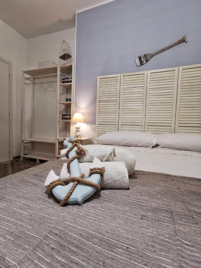 L' Ora Blu Hotel ฟิวมิชีโน ภายนอก รูปภาพ